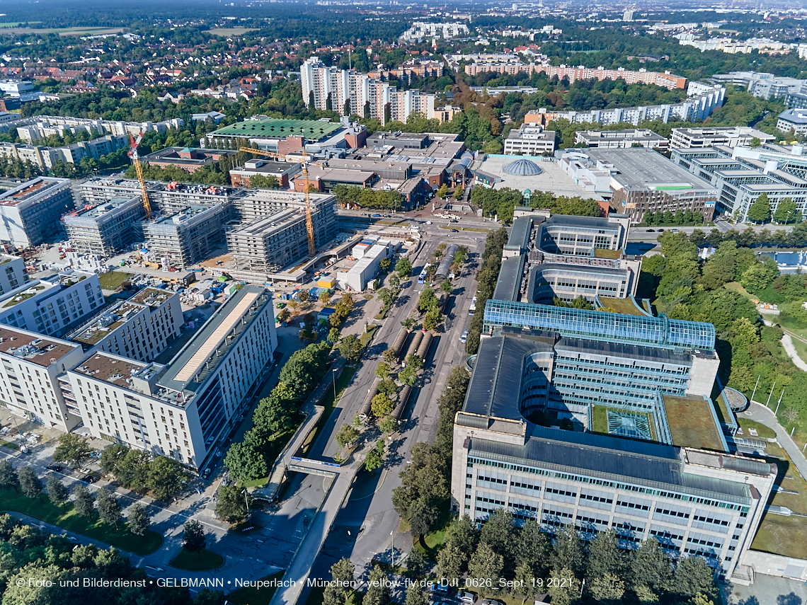 19.09.2021 - Perlach Plaza und Umgebung in Neuperlach 